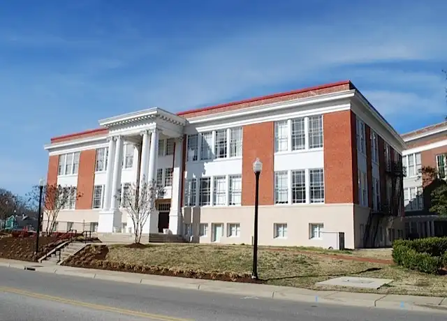 Property at 120 Finney Ave Unit L, Suffolk, VA, 23434, 1 bed, 1 bath, [object Object]