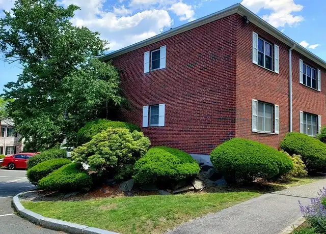 Property at 10 Lake Shore Ter #1, Brighton, MA, 02135, 3 beds, 2 baths, [object Object]