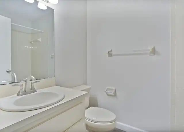 Property at 1030 E Fort King St Unit 105, Ocala, FL, 34471, 2 beds, 2 baths, [object Object]