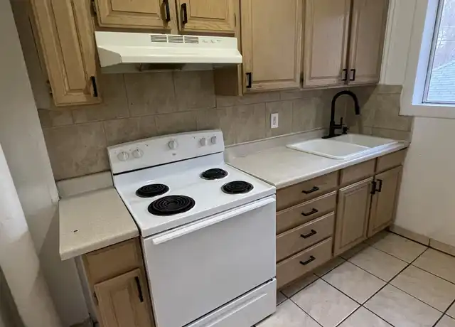 Property at 613 28th St Unit 5, Ogden, UT, 84403, 1 bed, 1 bath, [object Object]