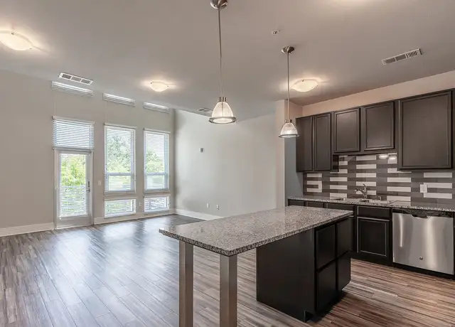 Photo of 351 N 5th St, Garland, TX 75040