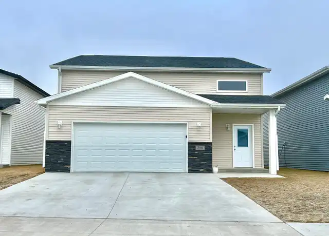 Property at 756 Prairie Ave, Horace, ND, 58047, 4 beds, 2 baths, [object Object]