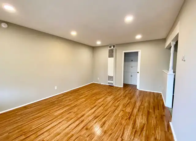 Property at 3335 Triangle Pl Unit 6, Glendale, CA, 91208, 1 bed, 1 bath, [object Object]