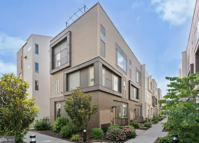 Property at 2128 Kensington Walk, Philadelphia, PA, 19125, 3 beds, 3.5 baths, [object Object]