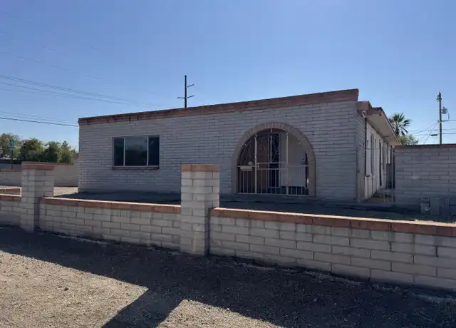 Property at 972 E Edison St, Tucson, AZ, 85719, 3 beds, 1.5 baths, [object Object]