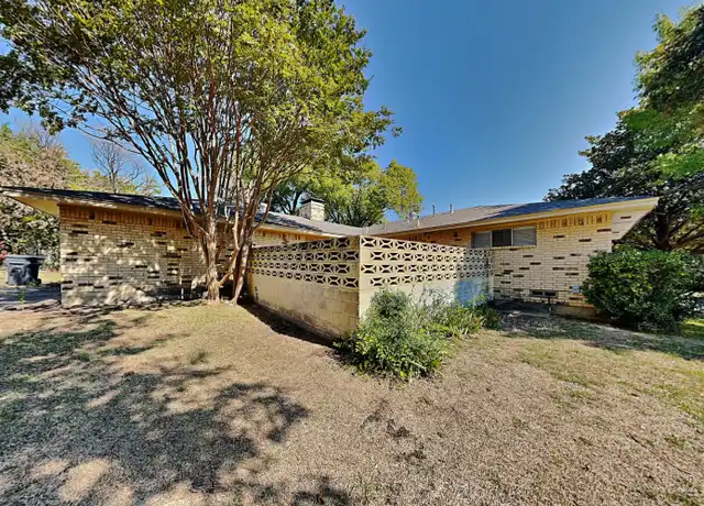 Property at 5827 Caracas Dr, Dallas, TX, 75232, 3 beds, 2 baths, [object Object]