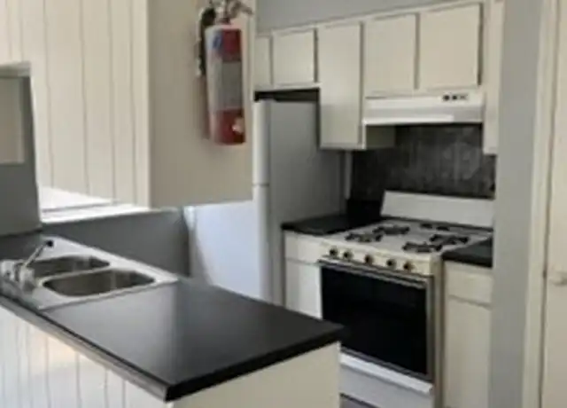 Property at 1430 E Main St Unit A, Murfreesboro, TN, 37130, 2 beds, 3.5 baths, [object Object]