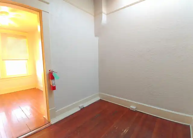 Property at 421 Broadway Blvd SE Unit 08, Albuquerque, NM, 87102, 1 bed, 1 bath, [object Object]