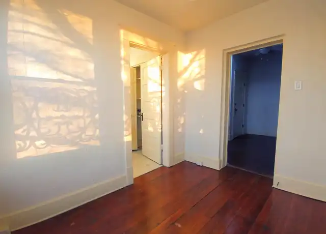 Property at 421 Broadway Blvd SE Unit 5, Albuquerque, NM, 87102, 1 bed, 1 bath, [object Object]