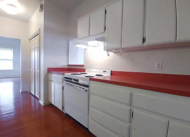 Property at 421 Broadway Blvd SE Unit 5, Albuquerque, NM, 87102, 1 bed, 1 bath, [object Object]