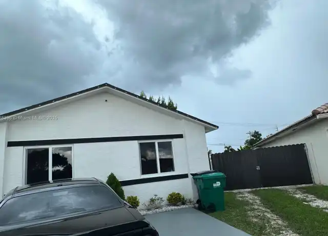 Property at 20752 SW 121st Ct, Miami, FL, 33177, 3 beds, 1 bath, [object Object]