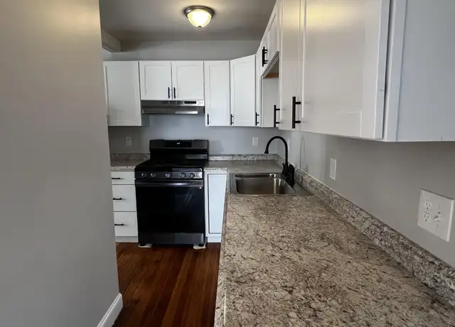 Property at 46 Mystic St, Fall River, MA, 02724, 3 beds, 1 bath, [object Object]