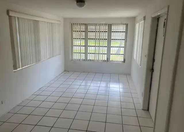 Property at 211 N 66th Ave, Hollywood, FL, 33024, 3 beds, 2 baths, [object Object]