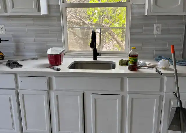 Property at 610 18th Ave Unit 3, Newark, NJ, 07103, 4 beds, 1 bath, [object Object]