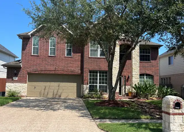Property at 411 White Oak Pointe, League City, TX, 77573, 4 beds, 2.5 baths, [object Object]