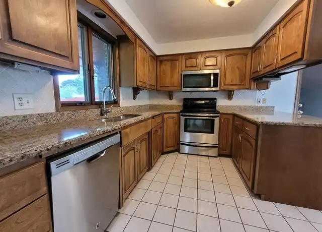 Property at 1407 S Theodore St, Appleton, WI, 54915, 3 beds, 2 baths, [object Object]