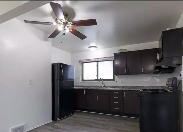 Property at 15450 Greenfield Rd Unit 2, Detroit, MI, 48227, 2 beds, 1 bath, [object Object]