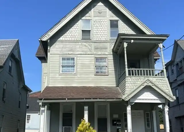Property at 469 Howard Ave Unit 1, New Haven, CT, 06519, 4 beds, 1.5 baths, [object Object]