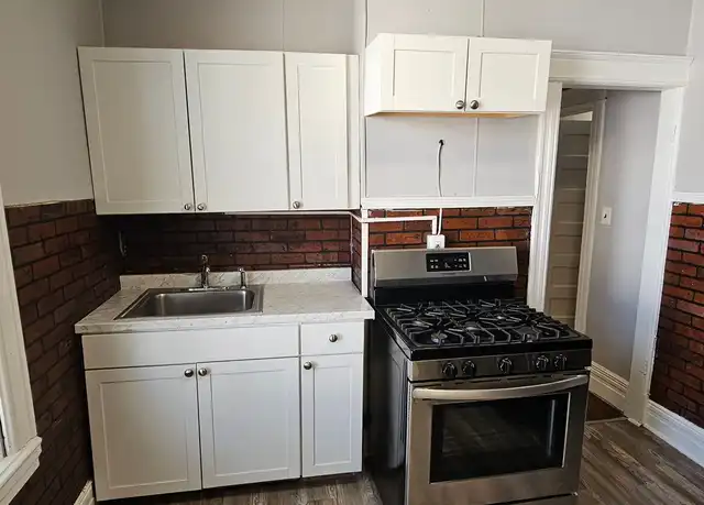 Property at 223 Western Ave Unit 2, Albany, NY, 12203, 3 beds, 1 bath, [object Object]