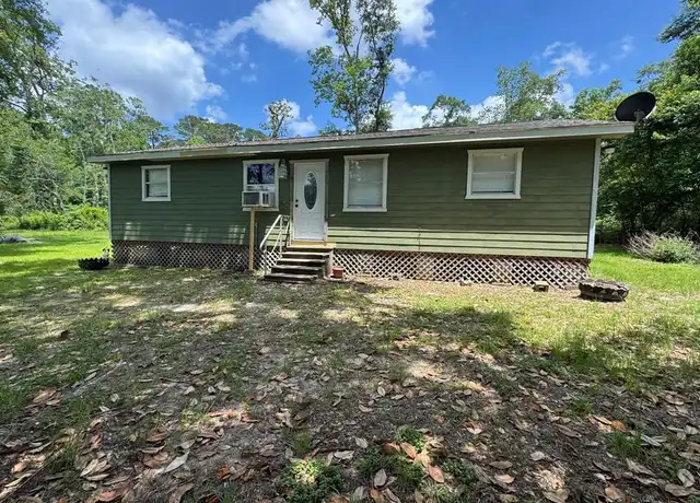 Property at 979 Hillbilly Heaven Rd, Livingston, TX, 77351, 4 beds, 1 bath, [object Object]