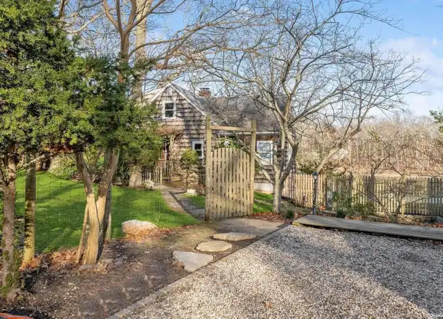 Property at 795 Monsell Ln, Cutchogue, NY, 11935, 3 beds, 2 baths, [object Object]