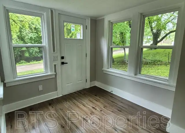 Property at 1615 E Wilson Ave, Peoria, IL, 61603, 2 beds, 2 baths, [object Object]