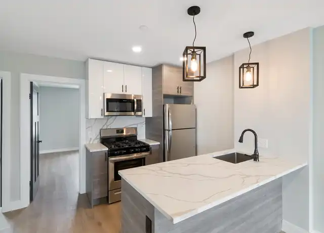 Property at 67 Chelsea St Unit 4, Boston, MA, 02128, 3 beds, 2 baths, [object Object]