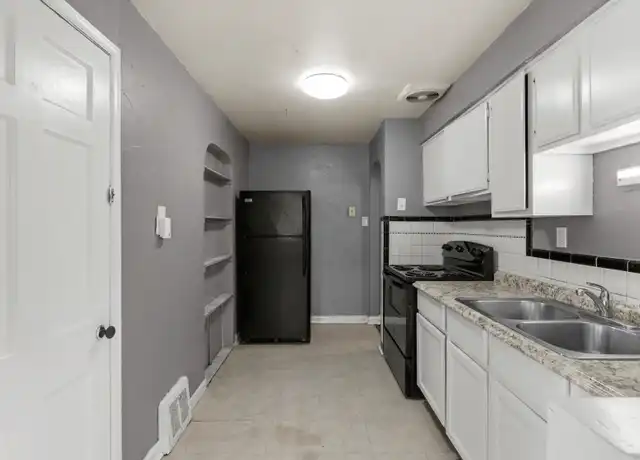 Property at 7809 Monroe Dr, Saint Louis, MO, 63133, 3 beds, 1 bath, [object Object]