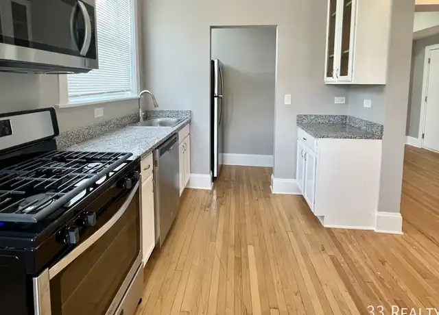 Property at 123 Clinton Ave Unit 1X, Oak Park, IL, 60302, 2 beds, 2 baths, [object Object]