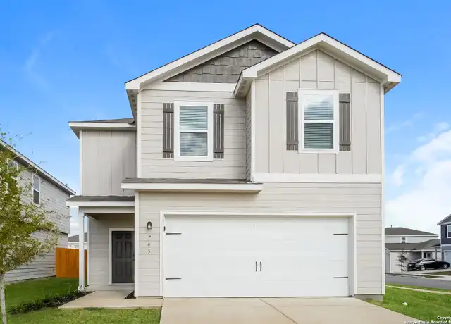 Property at 765 Greenway Trl, New Braunfels, TX, 78132, 3 beds, 3 baths, [object Object]