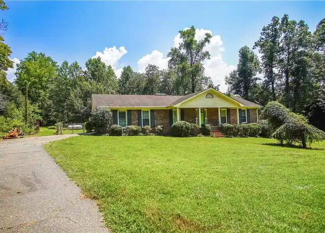 Property at 2173 Holly Ct, Cumming, GA, 30041, 3 beds, 2 baths, [object Object]