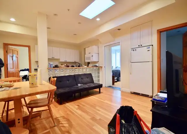 Property at 1801 Beacon St Unit 8, Brookline, MA, 02445, 3 beds, 2 baths, [object Object]