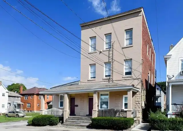 Property at 215 Woodkirk St Unit 5, Carnegie, PA, 15106, 1 bed, 1 bath, [object Object]