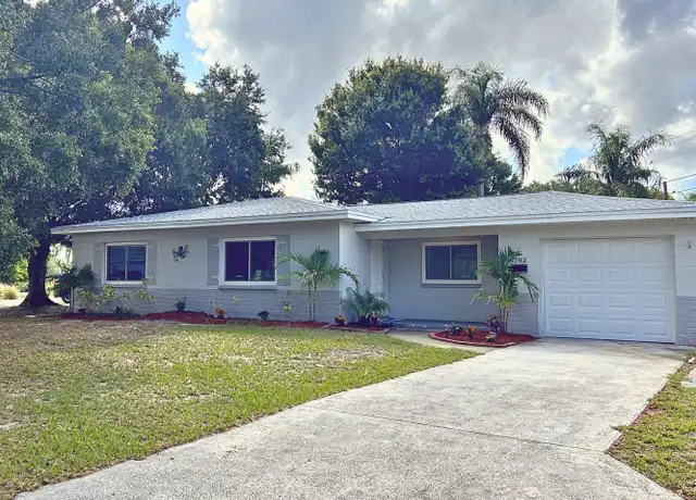 Property at 3792 26th Ave N, Saint Petersburg, FL, 33713, 2 beds, 1 bath, [object Object]