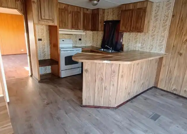 Property at 858 N Quail Valley Loop Unit 10, Joplin, MO, 64801, 3 beds, 1 bath, [object Object]