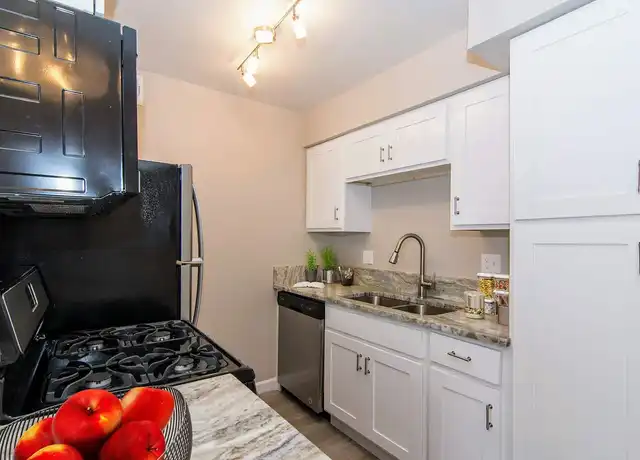 Property at Sedona Springs - 373 N Wilmot Rd, Tucson, AZ, 85711, 0 beds, 1 bath, [object Object]