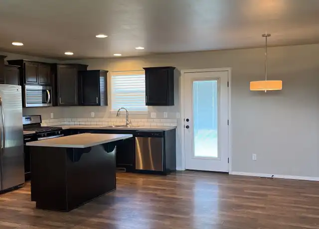Property at 1429 Golden Eagle St, Twin Falls, ID, 83301, 3 beds, 2 baths, [object Object]