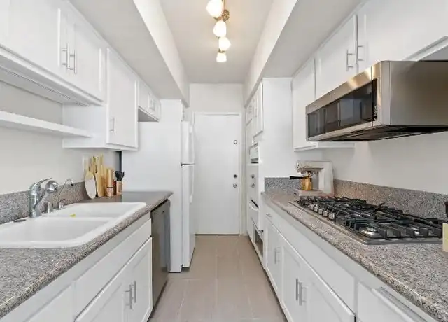Property at 416 S Sherbourne Dr, Los Angeles, CA, 90048, 1 bed, 1 bath, [object Object]