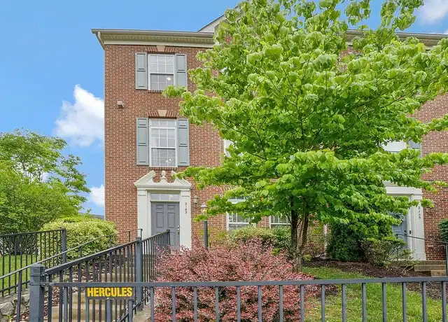 Property at 2183 Potomac Club Pkwy, Woodbridge, VA, 22191, 3 beds, 3 baths, [object Object]