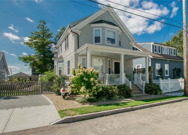 Photo of 6 Bayside Ave, Newport, RI 02840