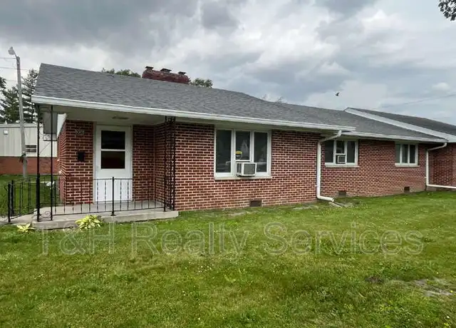Property at 206 S 19th St, Elwood, IN, 46036, 2 beds, 1 bath, [object Object]