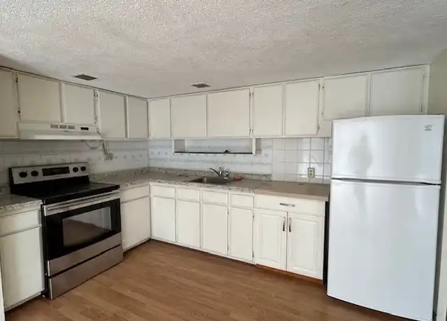 Property at 2281 Ala Wai Blvd #204, Honolulu, HI, 96815, 3 beds, 1 bath, [object Object]