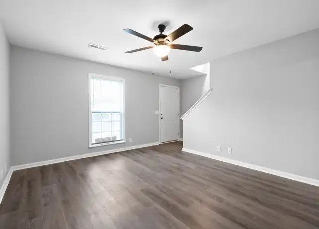 Property at 358 Peabody Dr Unit 2, Clarksville, TN, 37042, 2 beds, 1.5 baths, [object Object]