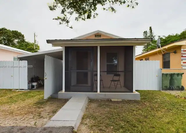 Property at 616 SW 8th St Unit 620, Homestead, FL, 33030, 1 bed, 1 bath, [object Object]