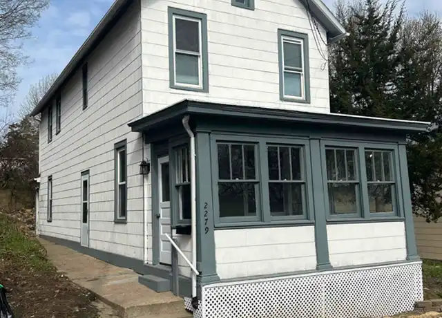 Property at 2279 Foye St, Dubuque, IA, 52001, 3 beds, 2 baths, [object Object]