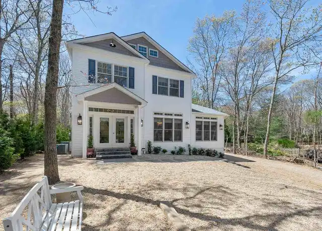 Property at 612 Stephen Hands Path, East Hampton, NY, 11937, 4 beds, 4 baths, [object Object]