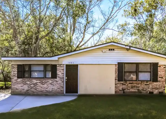 Property at 3086 W 18th St, Jacksonville, FL, 32254, 4 beds, 1.5 baths, [object Object]