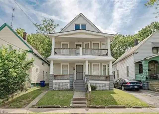 Property at 2867 E 104th St Unit 2, Cleveland, OH, 44104, 2 beds, 1 bath, [object Object]