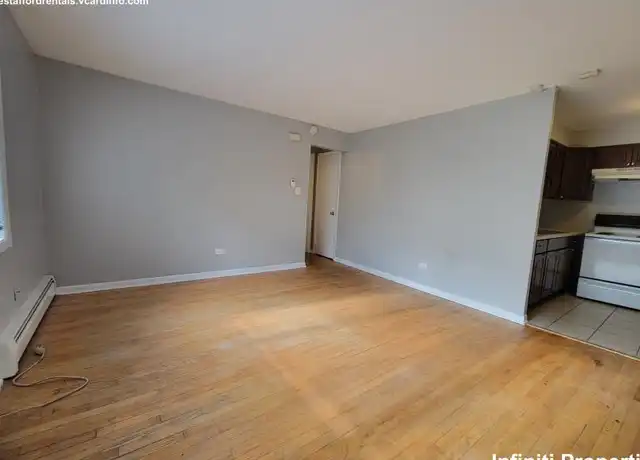 Property at 10720 S Ridgeland Ave, Worth, IL, 60482, 1 bed, 1 bath, [object Object]