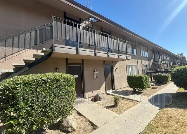 Property at 3535 W Campus Ave Unit 2, Visalia, CA, 93277, 2 beds, 1 bath, [object Object]